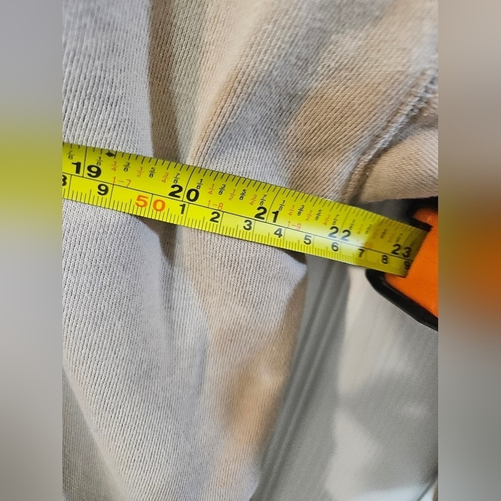 Things Between Pullover - Picture 5 of 6